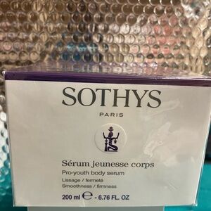 Sothys Pro-Youth Body Serum
Serum Jeunesse Corps